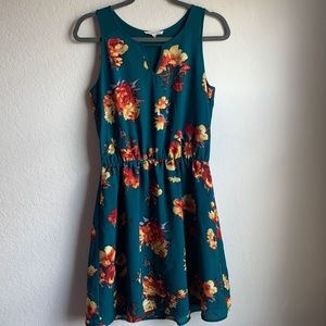 41 Hawthorn dress. Size Small. Floral.